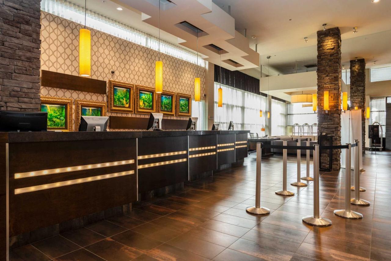 แซนด์แมน ซิกเนเจอร์ แวนคูเวอร์แอร์พอร์ต โฮเต็ล แอนด์ รีสอร์ต Hotel ริชมอนด์ ภายนอก รูปภาพ