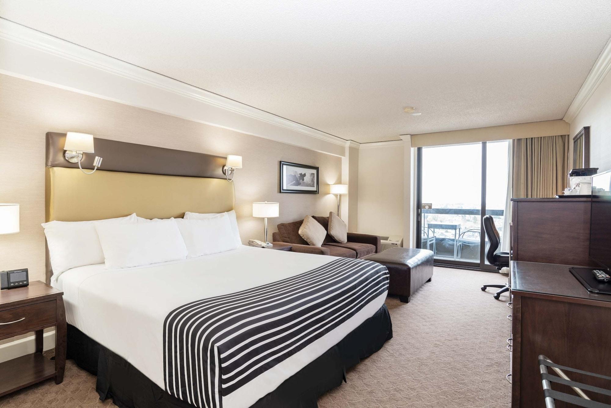แซนด์แมน ซิกเนเจอร์ แวนคูเวอร์แอร์พอร์ต โฮเต็ล แอนด์ รีสอร์ต Hotel ริชมอนด์ ภายนอก รูปภาพ