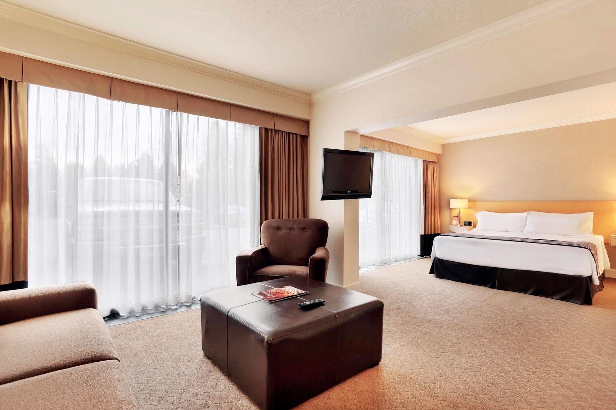 แซนด์แมน ซิกเนเจอร์ แวนคูเวอร์แอร์พอร์ต โฮเต็ล แอนด์ รีสอร์ต Hotel ริชมอนด์ ภายนอก รูปภาพ